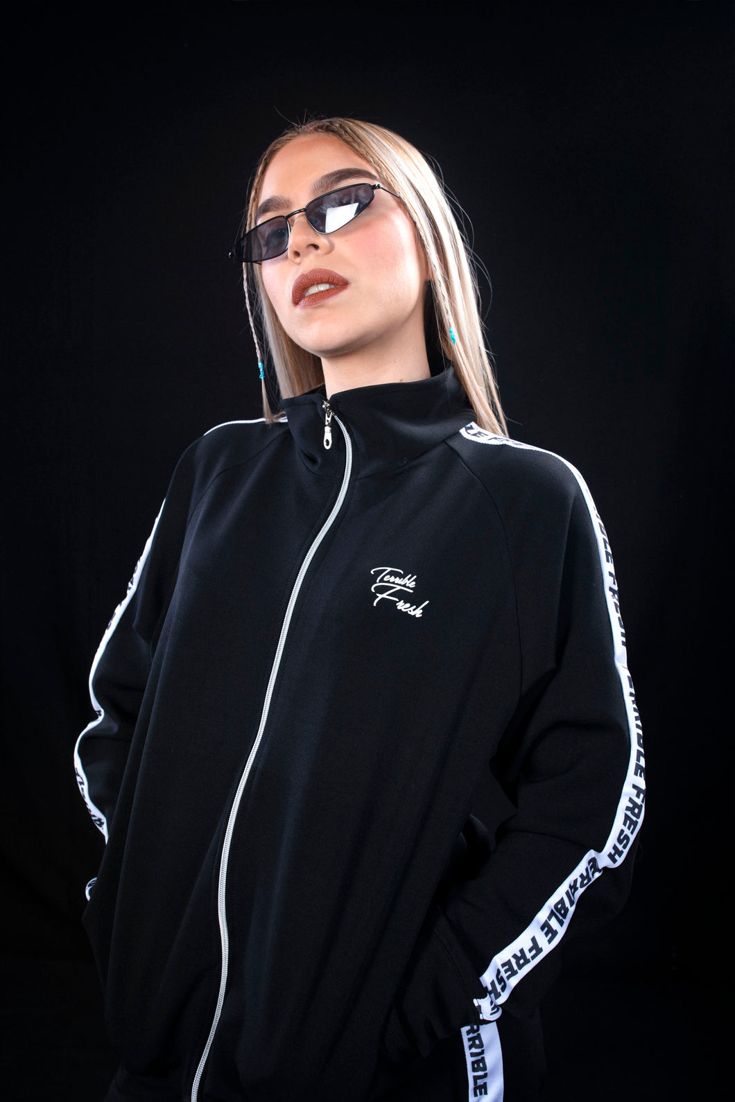 Conjunto Completo ''Black White'' Classic Edition Mujer