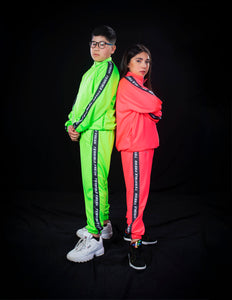 Conjunto Completo ''Fluorescent Green'' KIDS Old Class
