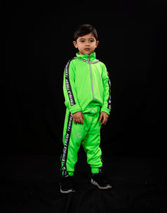 Conjunto Completo ''Fluorescent Green'' KIDS Old Class