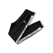 Cargar imagen en el visor de la galería, MOODS  ¨Black Classic TF¨ Conjunto Completo